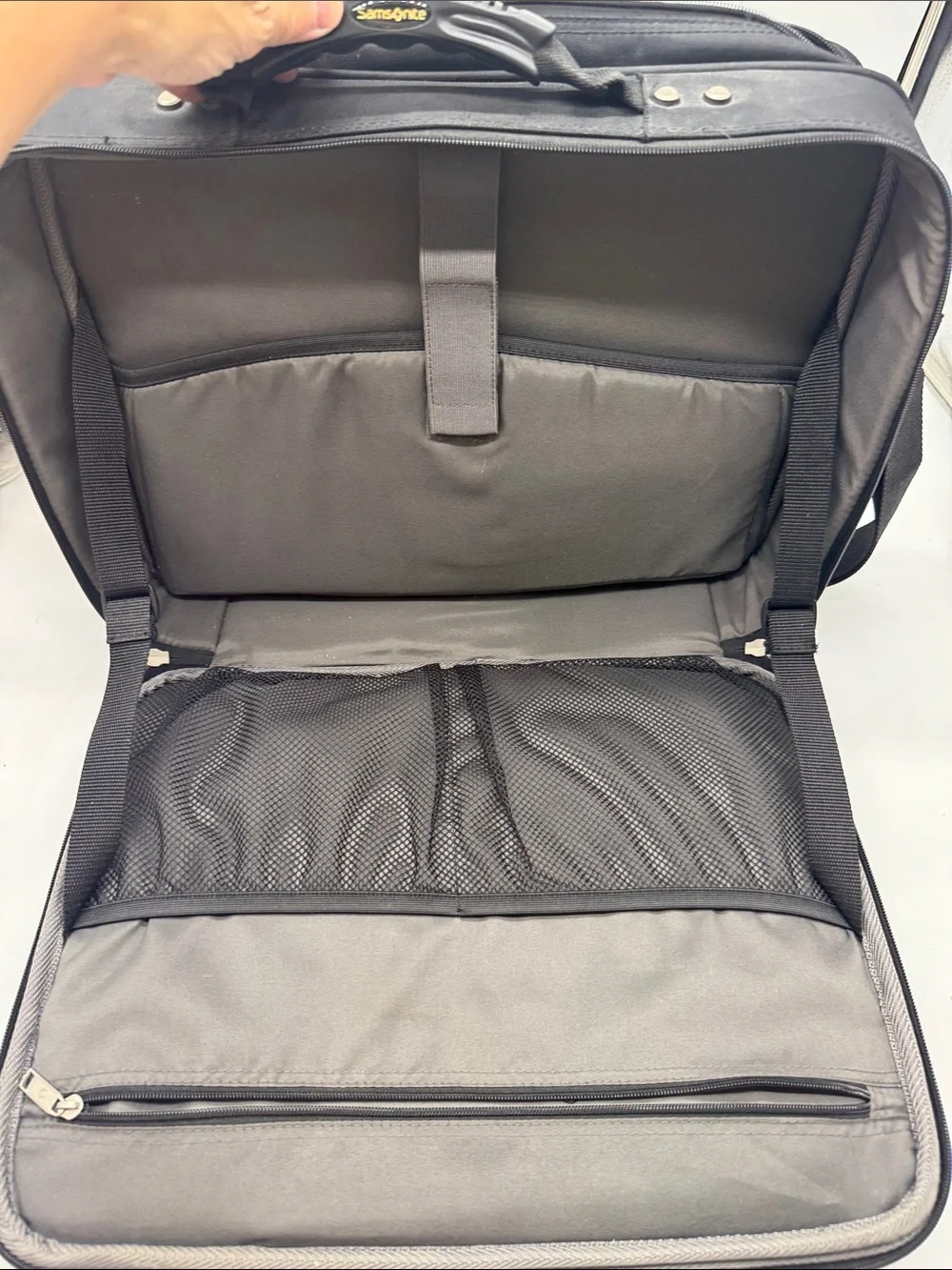 Samsonite Black Laptop Briefcase with Front Organizer